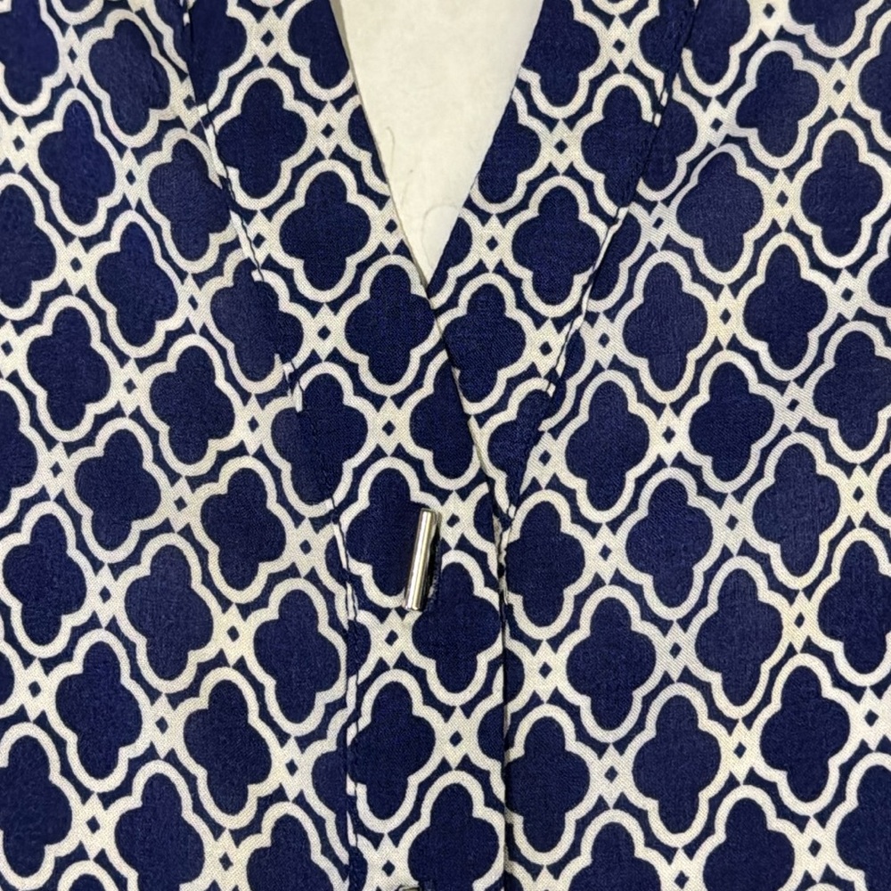 EUC Grand & Greene top. Size M - Picture 3 of 8
